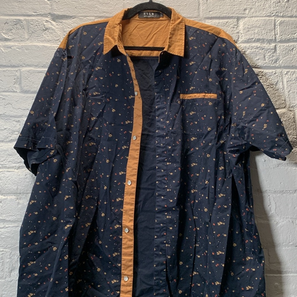 Men’s button down. - Picture 4 of 5